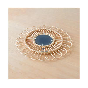 Marco de ratán de espejo con forma floral más vendido para decoración del hogar hecho a mano en Vietnam - Product Image 3