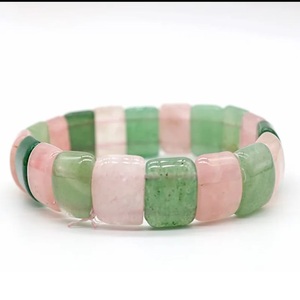 Bracelet tendance en résine rose et verte, perles de jade, classique, unique, qualité supérieure, unisexe, cadeaux de mariage, bijoux - Product Image 1
