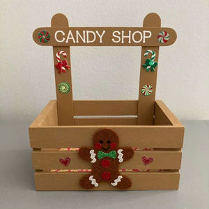 Cesto de madera de Navidad Cesta Elegante cesta de regalo de vacaciones hecha a mano para amigos Familia y ocasiones festivas - Product Image 1