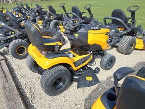 Best Performance Cub Cadet XT1 LT42 Lawn Mower <b>grass</b> <b>cutting</b> <b>machine</b> Garden Tractor Lawn Mowers For Sale - Product Image 4