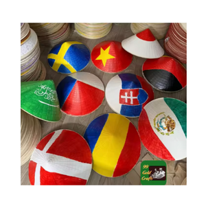 Chapeau conique conçu à partir de feuilles de palmier avec support intérieur en bambou pour les événements culturels et l'affichage au détail, fabriqué au Vietnam - Product Image 4