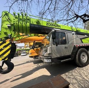 ZOOMLION 50ton grúa móvil 80% nuevo buen estado Camión grúa 100ton capacidad de carga nominal motor bomba Motor rodamiento caja de cambios - Product Image 3