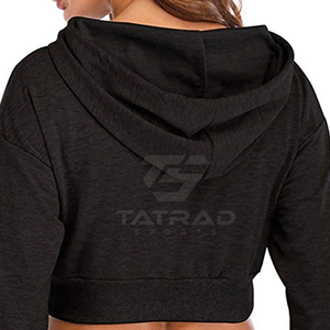 Haut court à capuche pour femme, design personnalisé, couleur unie, logo frontal, 100% coton, respirant, coupe-vent, streetwear, usage extérieur, fabriqué au Pakistan - Product Image 6