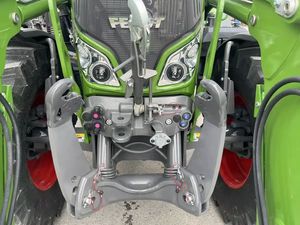 Asequible 2024 FENDT Tractores agrícolas usados 300HP Motor-Piezas esenciales versátiles sobre orugas y para caminar Motor de cojinete de bomba de engranajes - Product Image 3