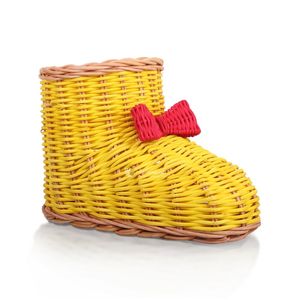 Viettimecraft - Adorno de Mimbre Amarillo con Forma de Bota de Bebé, Decoración Bohemia con Lazo Rojo para Decoración del Hogar, Venta al por Mayor - Product Image 1