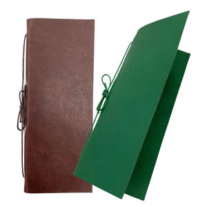 Fabricant de housses de menu en cuir souple avec logo en relief personnalisé pour restaurants - Product Image 5