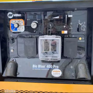 Nouvelle soudeuse-générateur Miller Big Blue 400 Pro à moteur Kubota avec MIG 20,2 CV 10500W de puissance d'entrée - Product Image 1