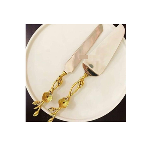 Servidor de pastel de acero de alta calidad y cuchillo de pastel con mango de latón para cumpleaños, artículos de fiesta y uso en restaurantes - Product Image 2
