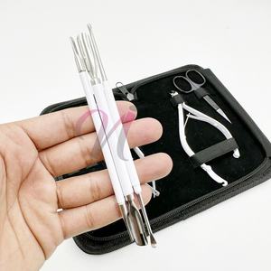 Outil de coupe d'ongles enduit de poudre blanche de précision avec des lames tranchantes en acier inoxydable pour l'emballage de boîte de pédicure manucure infantile - Product Image 5