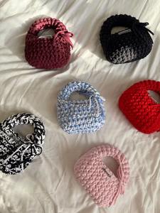 Bolsa de huevo de ganchillo de hilo grueso de color dulce de diseño adorable para vacaciones de verano - Product Image 3