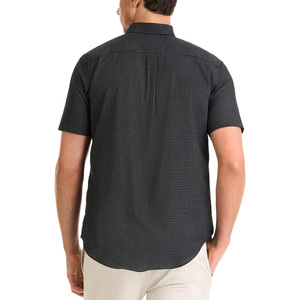 Chemise boutonnée confortable à manches courtes pour homme disponible avec étiquette de broderie de logo de marque OEM ODM et options de taille - Product Image 2