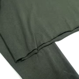 Camiseta de manga corta para mujer con cuello redondo de manga larga de corte clásico Camiseta de algodón para mujer - Product Image 4