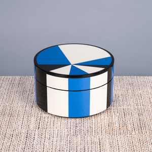 Pequeña caja decorativa de madera blanca y azul Venta caliente Regalos y manualidades Cajas de madera Carteles de pared Hecho EN LA India - Product Image 1