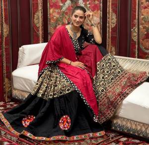 Lanzamiento de nueva ropa festiva de seda romana con estampado de algodón gamthi chaniya choli Gamthi parche trabajo choli con encaje gamthi - Product Image 2