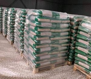 Granulés de biomasse de bois premium, sciure de bois, faible teneur en cendres, haute valeur calorifique, combustible renouvelable à combustion propre, sac pour poêles, chaudières, fours - Product Image 3