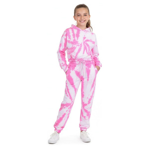Conjunto Deportivo de Invierno para Niñas, Tie Dye Personalizado, Felpa de Algodón, Cálido y Moderno, Dos Piezas, Sudadera con Capucha y Pantalones Deportivos, Venta al Por Mayor OEM - Product Image 4