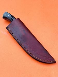 Cuchillo de caza y desollado de acero de Damasco hecho a mano con Funda de cuero personalizable opciones OEM disponibles - Product Image 6