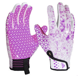 Gants de football américain personnalisés de haute qualité pour les jeunes Équipement de sport pour hommes en gros Fabriqué au Pakistan - Product Image 4