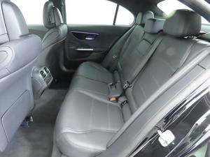 Auto Usado Confiable, Mercedes-Benz Clase C C 300 2025, Sedán de 4 Puertas - Product Image 4
