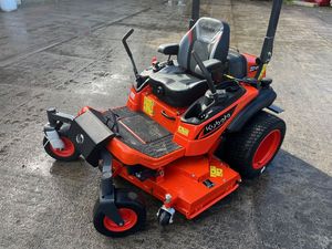 Cortadora de Césped Kubota ZD1211 Nueva, Económica y Accesible, de 60 Pulgadas, con Giro Cero, a la Venta, Tractor de Jardín con Motor Diésel, Envío Inmediato del Proveedor - Product Image 1