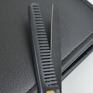Envío gratis, 6,0 pulgadas, mango de dragón en forma de espada dorada, 440C, corte de pelo profesional, corte de pelo, tijeras de adelgazamiento - Product Image 4