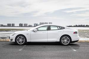 รถเทสล่า โมเดล เอส พี85 ปี 2013 มือสอง พวงมาลัยซ้าย/ขวา - Product Image 2