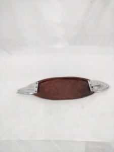 Plateau en bois élégant et pratique, conçu pour une utilisation durable dans la décoration intérieure, la restauration ou les événements de mariage. - Product Image 5