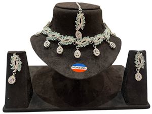 Conjunto de collar de Gargantilla clásica para mujer con estilo con pendientes de diamantes para fiestas aniversarios eventos tradicionales Idea de regalo - Product Image 2