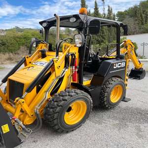 Máquina sobre orugas JCB 1CXT 4x4, motor Yanmar de bajo consumo de combustible, más de 5 años de garantía en stock, venta al por mayor y envío rápido - Product Image 2