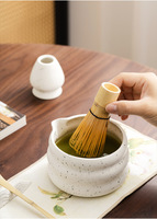 Prix d'usine personnalisé bol à Matcha avec bec verseur poterie de luxe matcha chasen support fouet support coffret cadeau ensemble fouet Matcha en céramique
