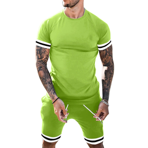 Conjunto Deportivo Personalizado para Hombre, Camiseta y Pantalones Cortos de Poliéster Ligero, Tejido de Punto, Secado Rápido y Transpirable |   Ropa Deportiva para Correr/Gimnasio de Verano |   OEM - Product Image 5