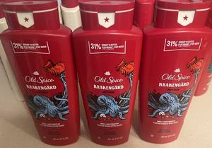 Gel de Ducha Masculino con Aroma Intenso, Gel de Ducha Old Spice para una Frescura Intensa y una Limpieza Profunda - Product Image 6