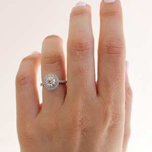 แหวนหมั้นเพชร CZ รัศมีสีขาวทรงกลม8มม. ชุบทองเงินเครื่องประดับแต่งงานแบบคลาสสิกสำหรับเจ้าสาว - Product Image 6