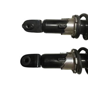 Par de Amortiguadores Traseros Originales Yamaha B74F22100000 en Estado Nuevo, Compatibles con Motocicletas XMAX 300 2017 y Y15ZR - Product Image 2