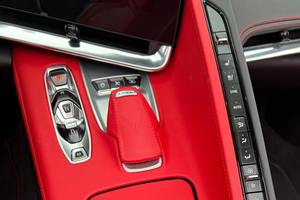 Chevrolet Corvette Stingray Cabriolet 2LT d'occasion propre, année 2020 - Product Image 5