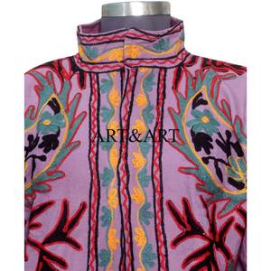 Chaqueta Corta Acolchada 100% Algodón, Bordada a Mano con Diseño Suzani, Estilo Boho, Clásica, Elegante y Ecológica para Mujer - Product Image 3