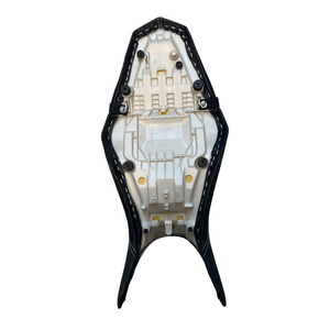 Sedile Comfort Originale Yamaha BS2247C00100 per MT-09 2017-2020 in Plastica Resistente e Pelle, Usato - Product Image 2