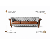 Canapé Chesterfield à trois places élégant et stylé, design intemporel et élégant, parfait pour les salons spacieux et les intérieurs contemporains