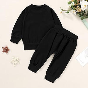 Ensemble de survêtement tendance pour enfants en gros, hiver 2025, respirant, en polyester et coton, vêtements pour enfants - Product Image 3