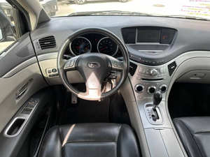 Voiture d'occasion de qualité abordable, Subaru Tribeca 3.6R Limited 2012, conduite à gauche - Product Image 2