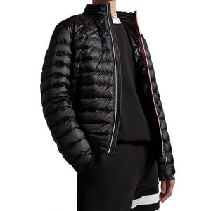 Veste matelassée imperméable et coupe-vent pour homme avec manches amovibles et capuche assortie pour l'hiver - Product Image 3