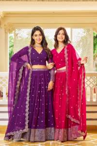 Lehenga Choli de Diseñador Completamente Cosido con Bordado, Lehenga Choli de Boda para Exportación Mundial - Product Image 5