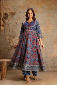 Conjunto de Traje Étnico Tradicional de Moda de 3 Piezas para Mujer, Ropa de Diseñador Premium, Proveedor Mayorista al Mejor Precio - Product Image 2