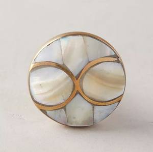 Bouton et poignées d'armoire en laiton de forme florale en nacre pour la chambre à coucher Fournitures de travail du bois Utilisation directe du fabricant - Product Image 6