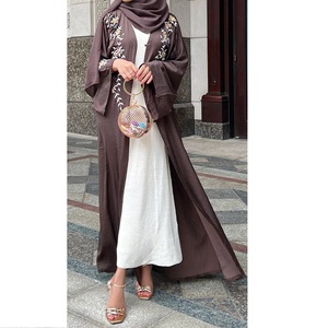 Turquía Kimono estilo árabe Abaya Kaftan turco EID ropa islámica modesta Dubai elegante seda brillante abierto Abaya mujeres musulmanas Dre - Product Image 1