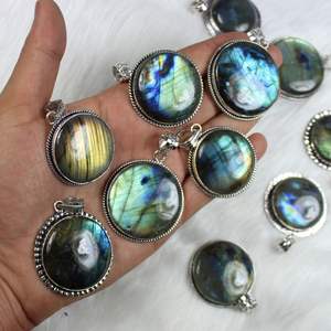 Belle qualité lisse poli à la main multi-labradorite collier de pierres précieuses Style bohème Designer Collet pendentif bijoux - Product Image 5