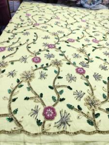 Robe de bal en rayonne brodée, imprimé floral, style de fête, avec col à nœud, tissu perlé à la main, respirant et élégant - Product Image 3