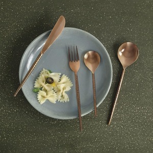 Ensemble de couverts en or modeste pour les célébrations de mariage de table à manger élégante et l'utilisation quotidienne de la cuisine ensembles de couverts de qualité supérieure - Product Image 3