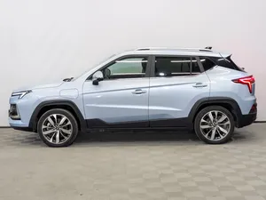NEAT 2023,3e, Low Mileage Automatic Transmission <b>Panoramic</b> Sunroof LED lights LED Daytime - Product Image 4