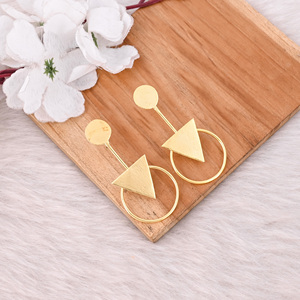 Pendientes de Botón de Latón Chapado en Oro para Mujer, Diseño Artesanal, Alta Calidad, Fabricante Mayorista - Product Image 2